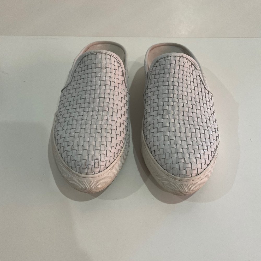 JSlide Fiona White Weave Slide Sneaker Size 6.5
